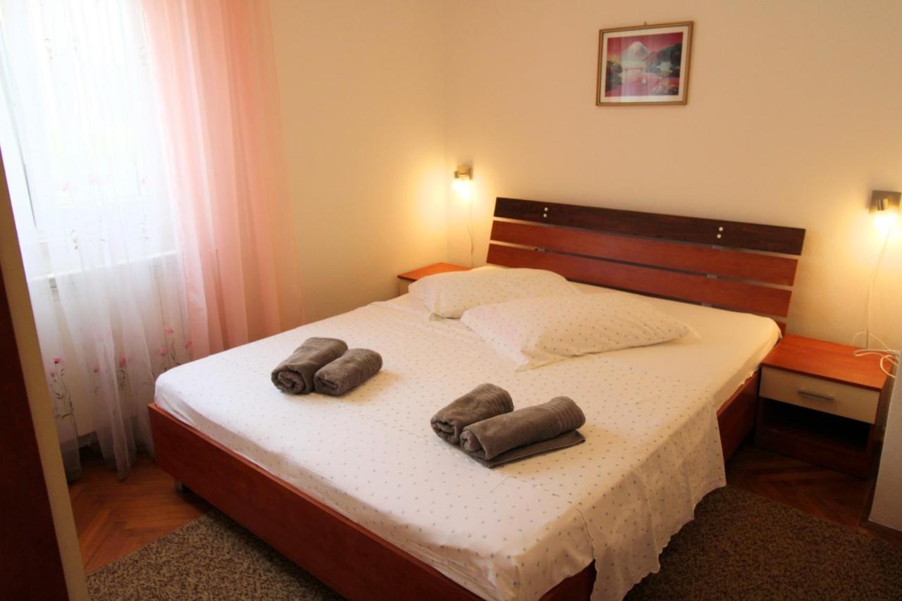 Apartment Valentina Ližnjan Esterno foto
